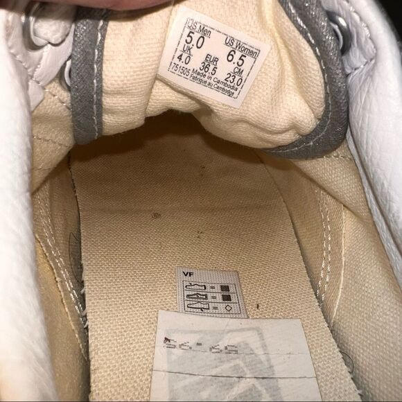 Authentic Vans Silver Glitter Old Skool Sneakers Women's Size 6.5 - Picture 3 of 9